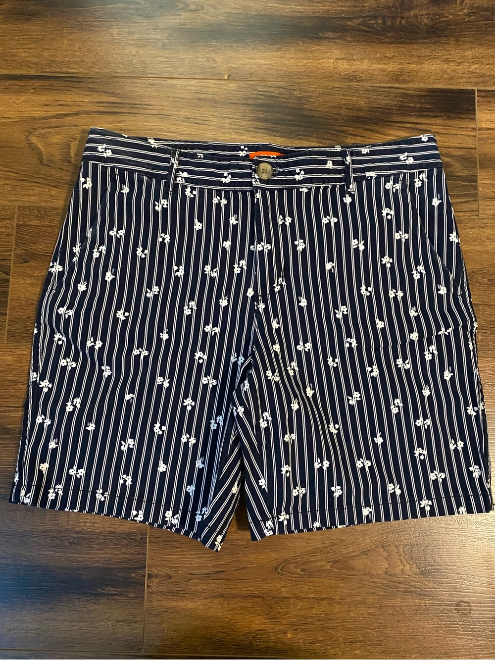 Floral navy and white stretch cotton shorts size 8 striped high rise Joe Fresh